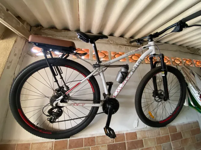 Vendo bicicleta pouco uso 