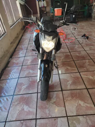 Moto Yamaha fazer 250