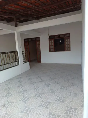 Amplo Apartamento de 162m² no Centro de Candeias