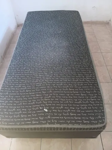 Cama box de solteiro 