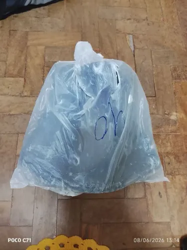 Botas: para bombeiros profissionais civis.