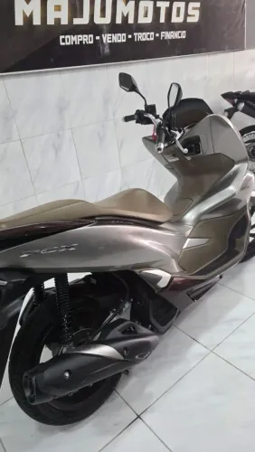 PCX DLX 2022 c/ABS Extra de verdade!