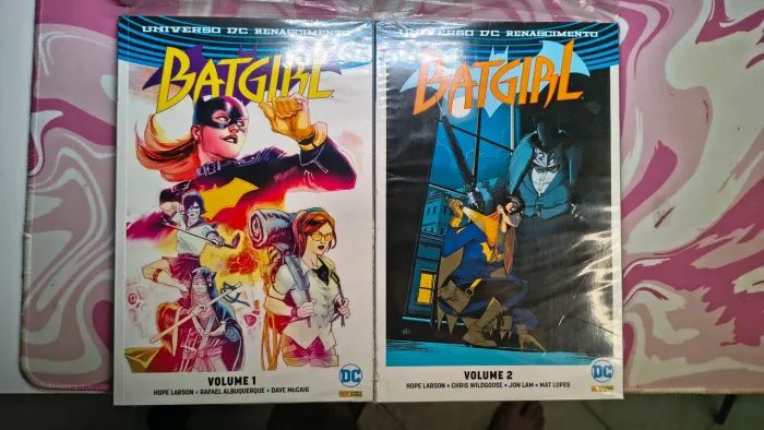 Combo Batgirl - HQ's Vol. 1 e 2