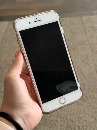 iPhone 8 Plus