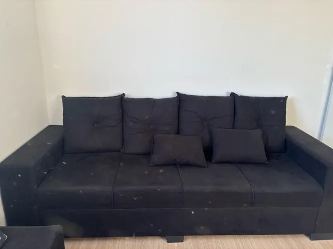 Sofá semi novo (usado tem 6 meses)
