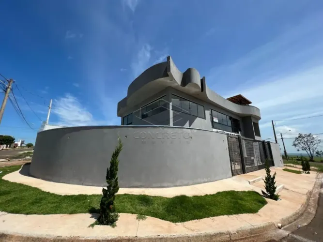 Linda Casa para Venda