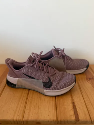 Tênis Nike Metcon 9 EasyOn - 40