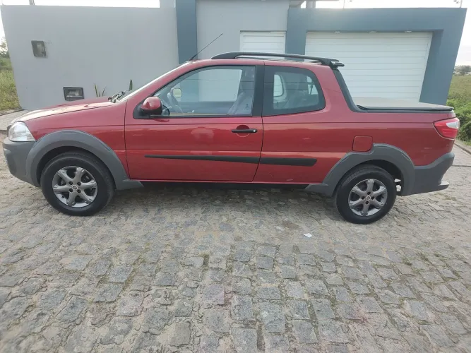 Fiat Strada Working 1.4 MPI Fire Flex 8V CD 2012