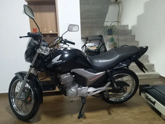 Vendo cg Titan 2013