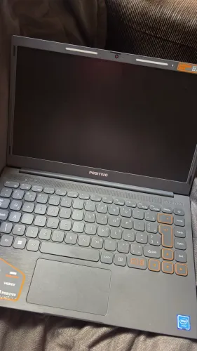Notebook Positivo Vision C14