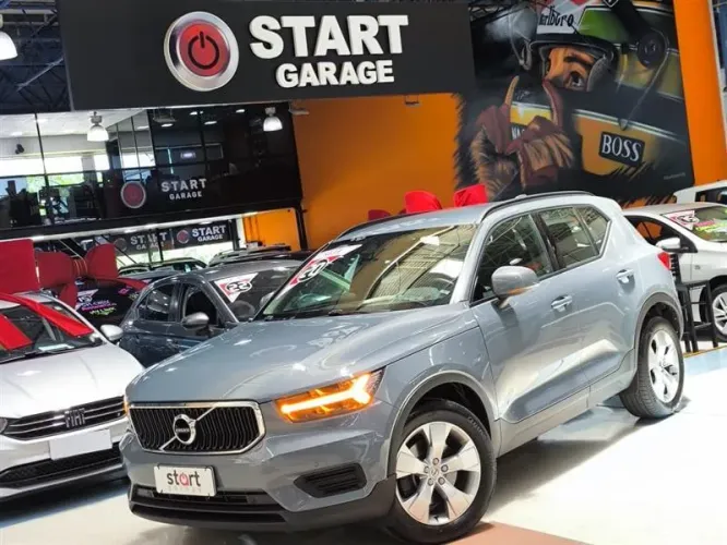 Volvo XC40 T-4 2.0 190cv FWD 2020