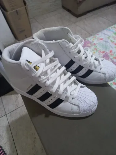 Tenis feminino sem uso
