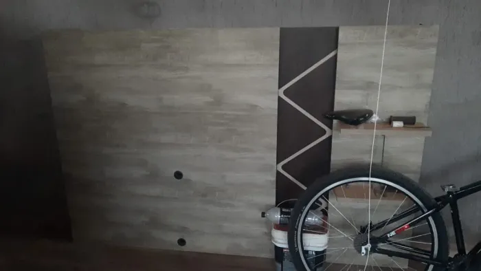Parte superior de um rack home theater