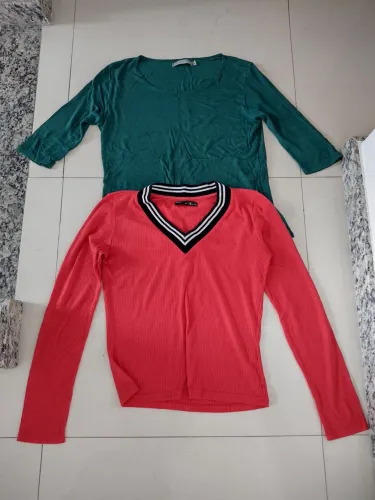 2 blusas femininas Tam M