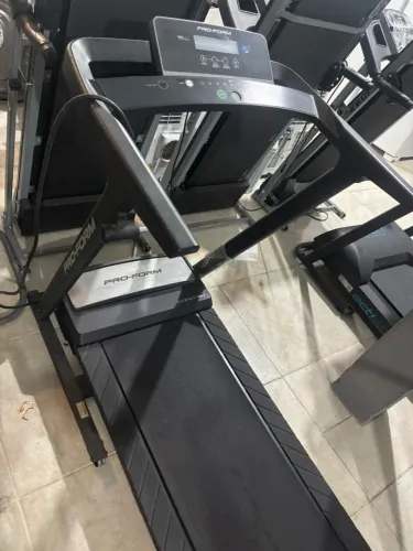 Esteira Ergométrica ProForm WLT Americana 2.25 HP - Até 16 km/h, Dobrável