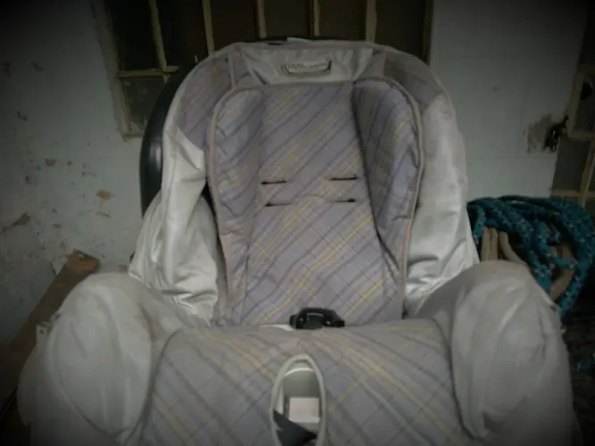 Cadeirinha pra carro infantil
