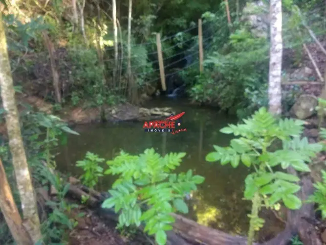 Terreno para venda, no bairro Pedra Menina, em Dores do Rio Preto - ES.