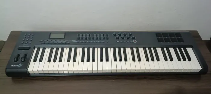 Controlador M-AUDIO Axiom 61 