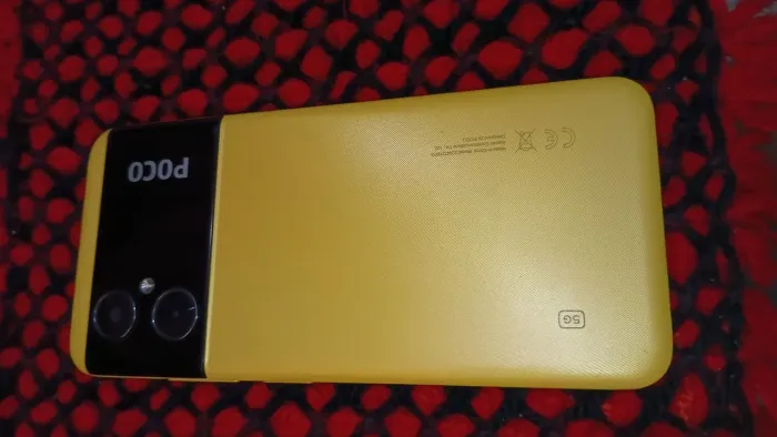 POCO M4