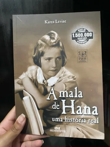Livro novo: A mala de Hana - Uma história real 