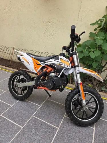 Moto infantil ferinha mxf 50 - gasolina dois tempos