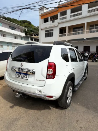 Renault Duster Dynamique 2.0 Hi-flex 16V Aut. 2015