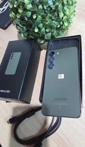 Samsung Galaxy S23 5G Verde - 256GB + 8GB RAM
