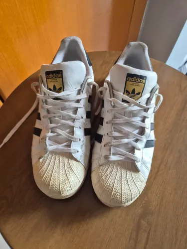 Tênis Adidas SuperStar original 
