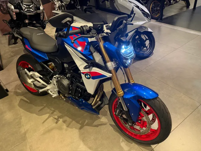 BMW F900 R SPORT PLUS 2026 900 KM IMPECÁVEL