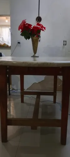 Mesa mormore bege Banhia