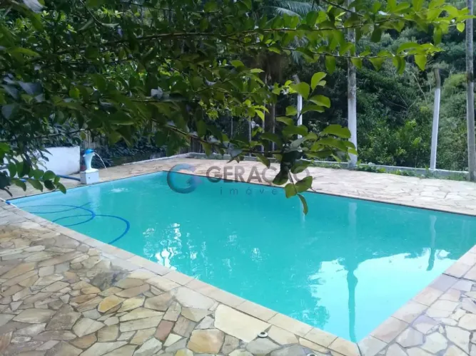 Chácara para venda de 210m² na Vila São Geraldo | SJC
