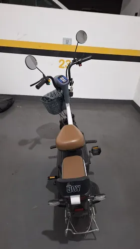 Vendo scooter joy pouco usada