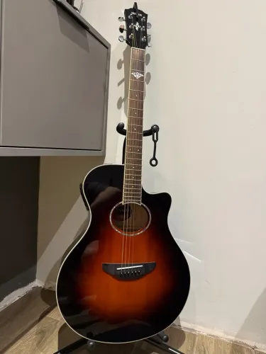 Violão Eletroacustico - Yamaha APX-600 - Old Violin Sunburst