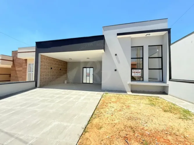 Casa em Condomínio a Venda, no bairro Jardim Sartorelli, localizado na cidade de Iperó - S