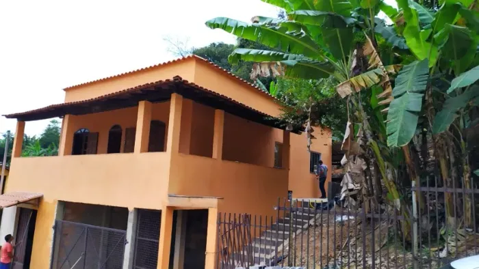 CASA À VENDA EM IPOEMA/MG