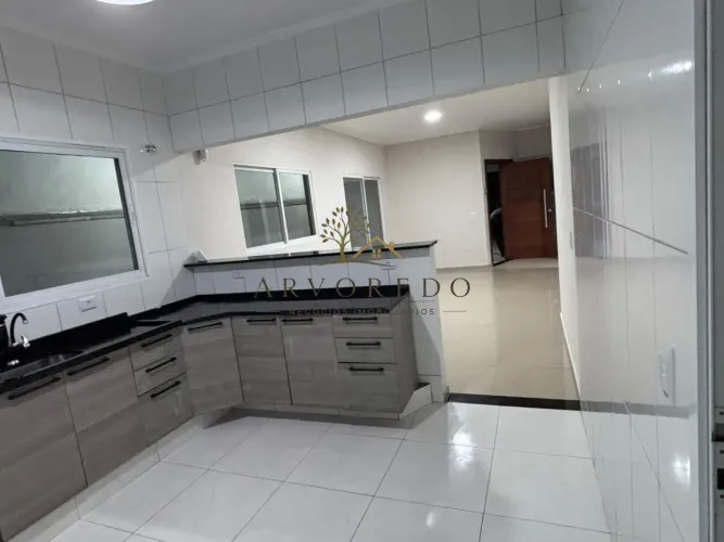 Casa para Venda em Boituva, Jardim Maria Conceição, 3 dormitórios, 1 suíte, 2 banheiros, 5