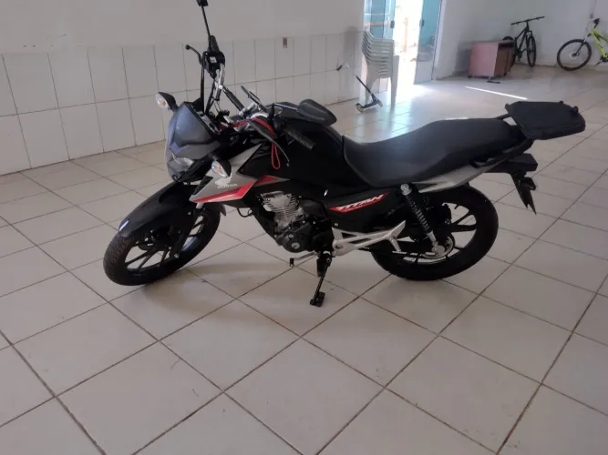 CG 160 Titan ABS 25/25 - 8.300km