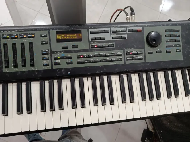 Teclado kurzweil Pc 2x