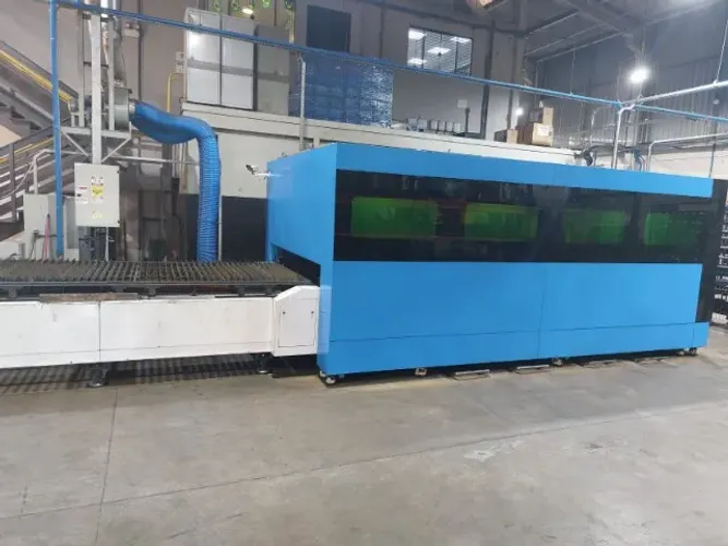 Máquina corte laser 6000 Watts EUROSTEC - Fibra Ótica