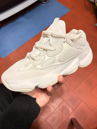 Adidas Yeezy 500 salt