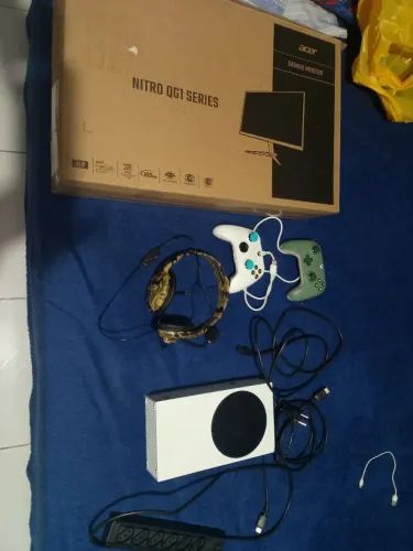 XBOX SEIRES S+2X CONTROLE+MONITOR ACER165HZ+FONE