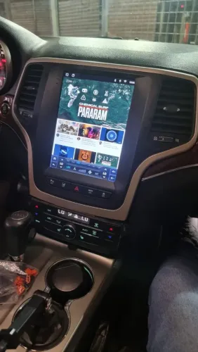 Multimídia tesla Jeep cherokee 