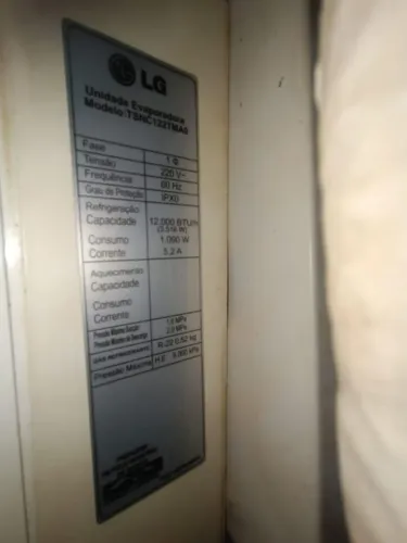 Vendo 650$ 12 BTU ar condicionado