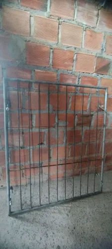 Grade de proteção para janela