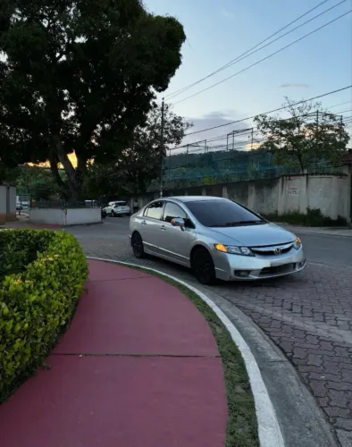 Honda Civic Sed. Lxl/lxl SE 1.8 Flex 16V Mec. 2011