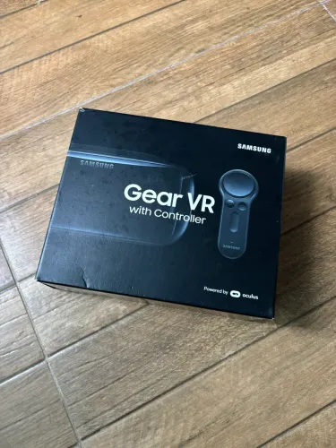 SAMSUNG GEAR VR COM CONTROLE - ORIGINAL - COMPLETO COM CAIXA