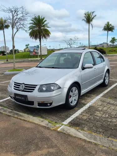 Volkswagen Bora 2.0/ 2.0 Flex 8V Aut. 2010