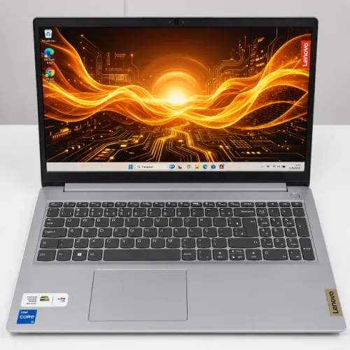 Lenovo i3 13ª Geração | 8GB RAM | SSD NVMe 256GB | Tela 15,6" Full HD | Sem Detalhe