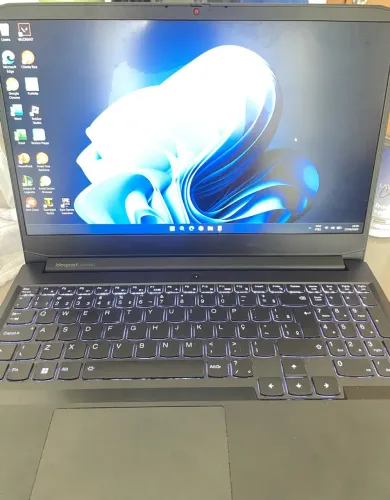 Notebook i5 11ª Geração + GTX 1650 4GB + 8GB RAM + SSD 512GB - Perfeito Estado