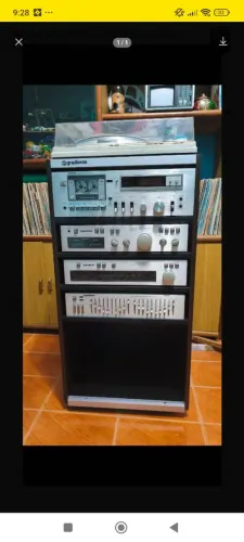 Móvel para som vintage 